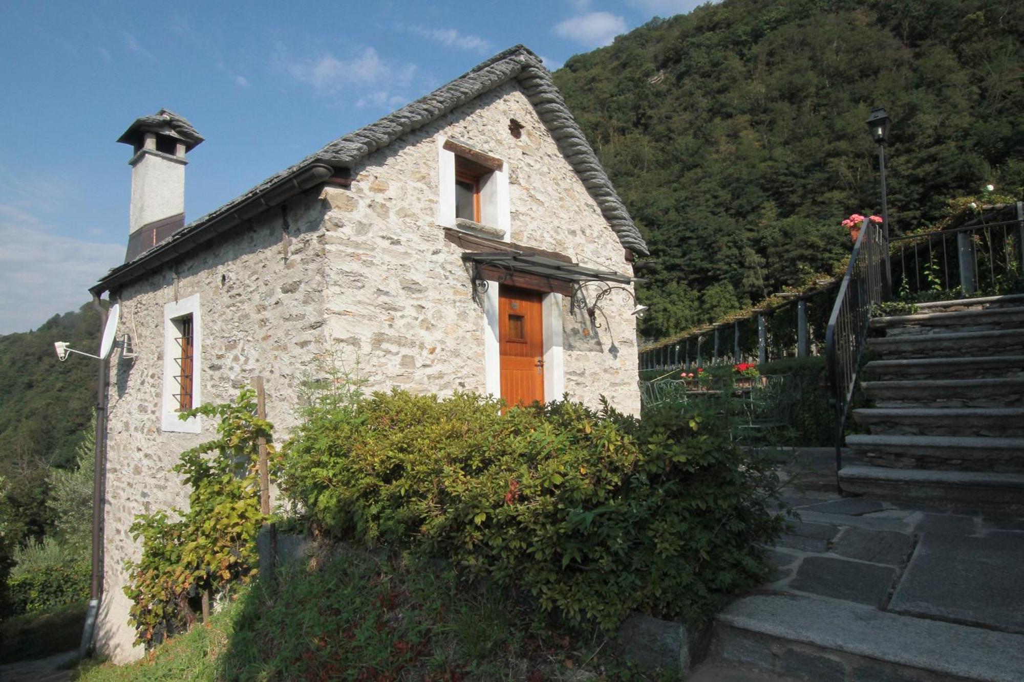 Hotel Fattoria L'amorosa 3*