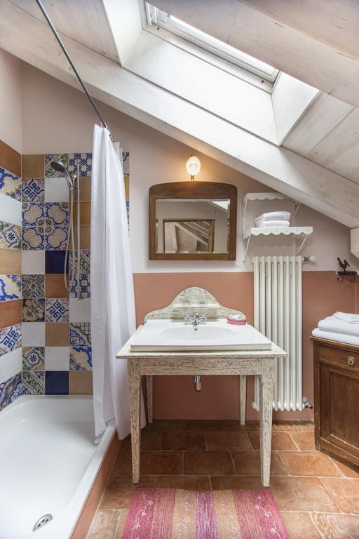 Fattoria L'amorosa Hotel Sementina
