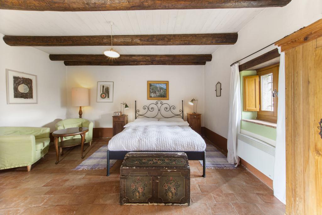 Fattoria L'amorosa 3* Sementina