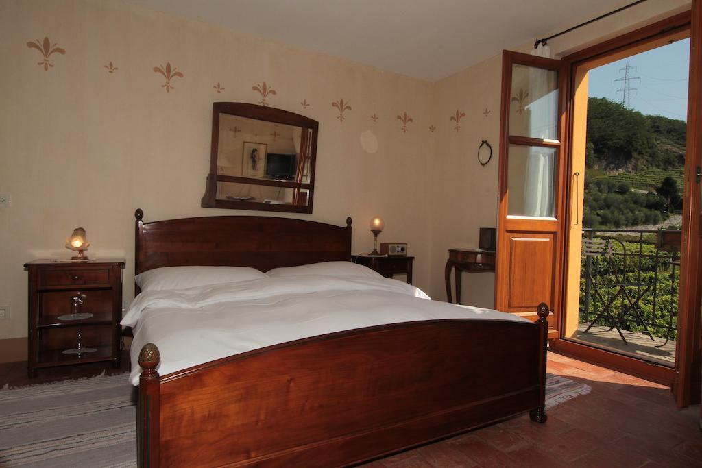 Fattoria L'amorosa 3* Sementina